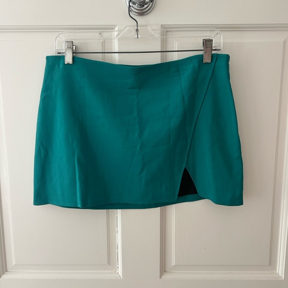 ALC Rylee green mini skirt - Picture 4 of 5